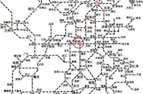 中国最牛的火车站,火车直达全国各省,被称为"铁路心脏