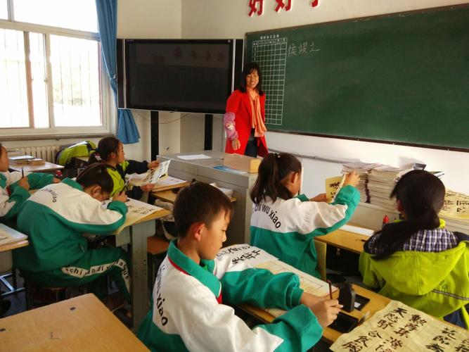 盐池县第五小学六年级组创新素养活动剪影