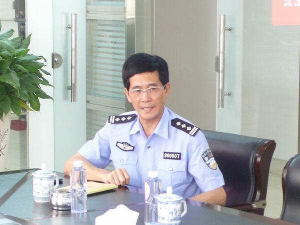 宁德市公安局党委副书记,副局长林锋主持召开强化宁德