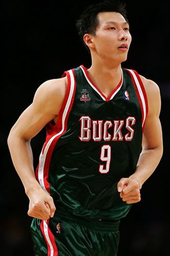 易建联在nba只是6号秀一点不冤,前五顺位一个比一个优秀!