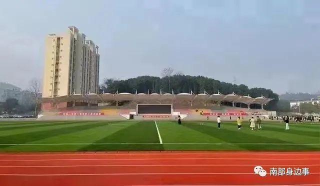 南部二中这个学生中考成绩815分!