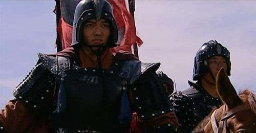 二军之势始均",所以说当时羽林军和期门军是为了平衡南北二军的势力