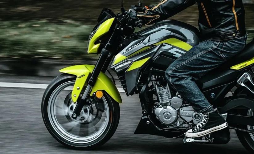 鲜肉街跑再进化力帆kps250评测