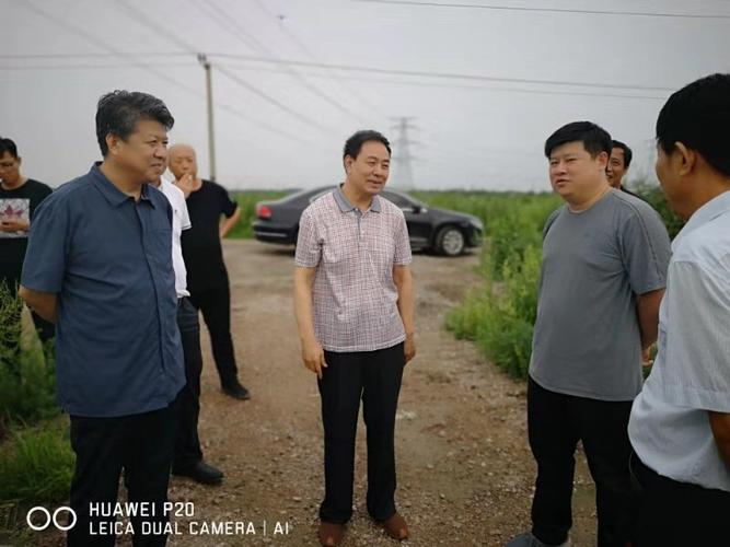 曹妃甸区区级河长杨靖山巡查沙河