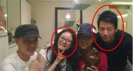 大s与汪小菲在安以轩生日会认识相恋并闪电结婚,so~安以轩功不可没.