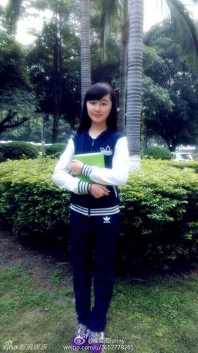 点读机女孩中考成绩惊人 高君雨近照曝光亭亭玉立