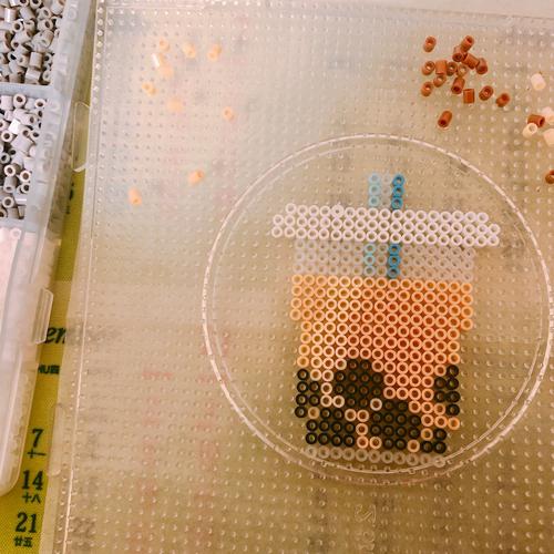 超可爱的珍珠奶茶拼豆豆