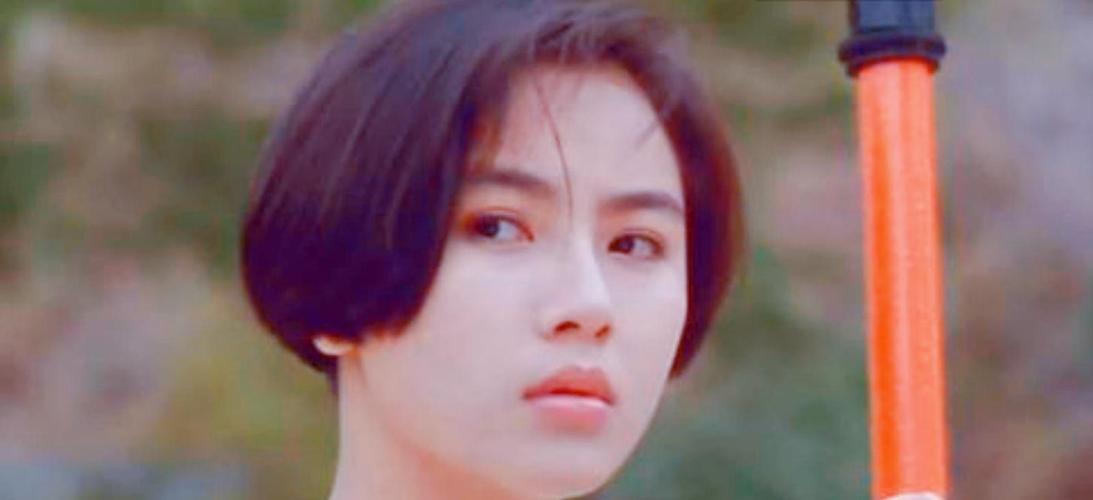 痴情的袁洁莹一心想嫁郭富城如今天王儿女双全她还是单身