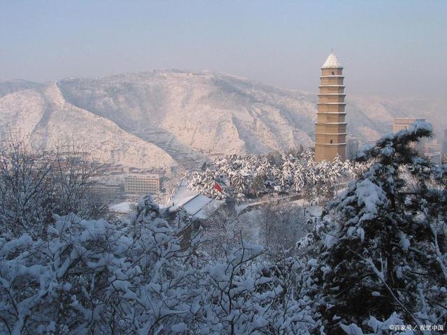 走近延安宝塔山,绿色满满