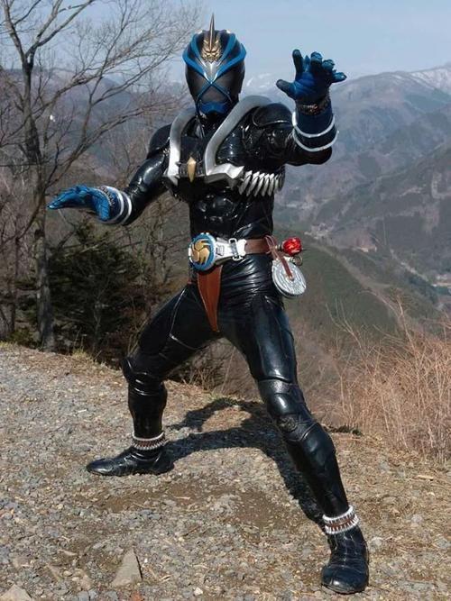 汇总假面骑士响鬼中的其他骑士写真一