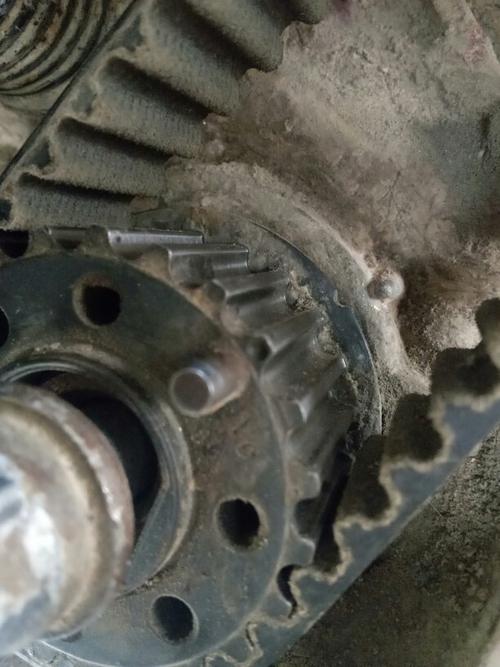 东安三菱4g15s发动机正时凸轮轴 配对点有什么位置?