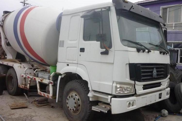 吉e43001号重型特殊结构货车拍卖公告