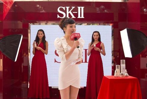 首页 演艺资源 主持人 >> 李晓娜