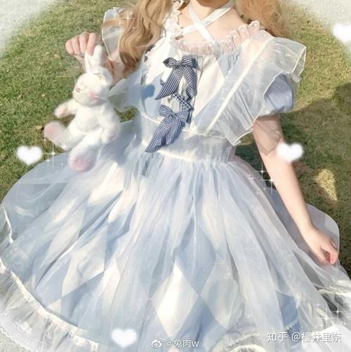 分享几张我觉得好看的lo裙照片 俄罗斯套娃lolita