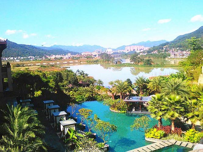 福州溪山温泉度假酒店1晚 入住独栋全江景别墅房型 独立泡池 6人溪山