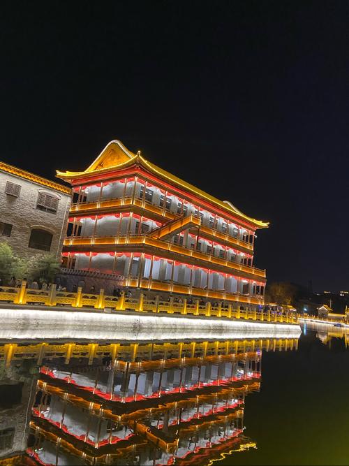 安阳仓巷街夜景