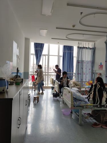 小恬宝在昆明儿童医院住院记录1