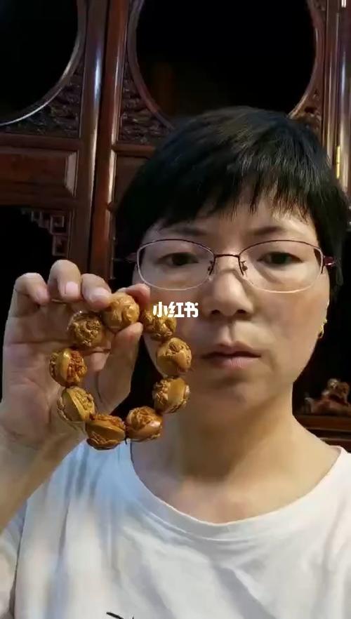 核雕圈深雕创始人～妙女老师_橄榄核_兴趣爱好_手工