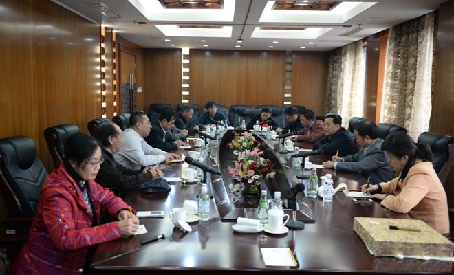 刘晓峰亲切接见锡林郭勒盟政协文化考察团成员