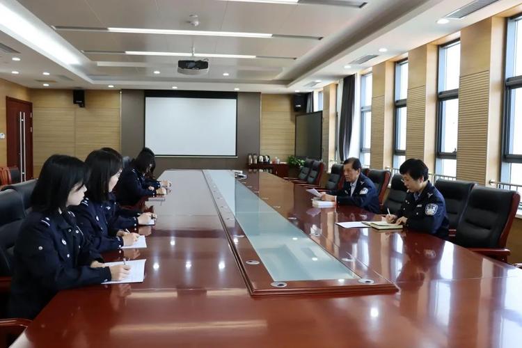 日照市公安局开展5月份主题党日活动
