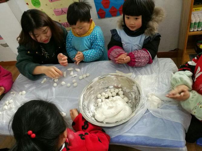 欢欢喜喜闹元宵____大溪小学幼儿园小班元宵节亲子活动.