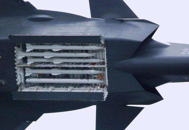 预警机噩梦:霹雳-21空空导弹射程超过400公里!