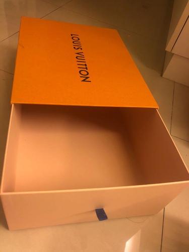 louis vuitton 鞋盒