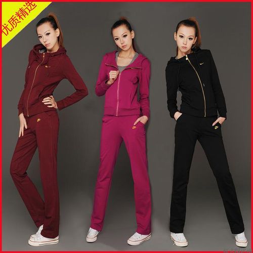 2015耐克女装李宁运动服迪卡侬361度冬