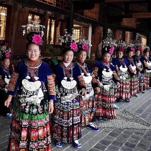 黔东南苗族侗族服饰民族风