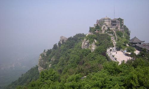登黄陂木兰山