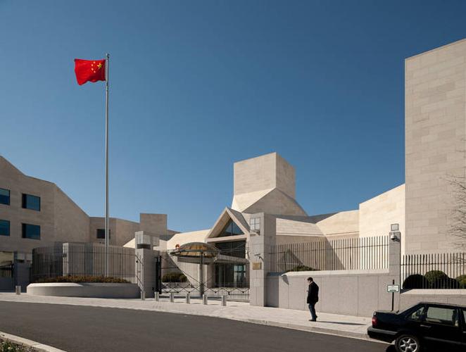 美媒称美国打算"大幅削减"中国驻美外交人员