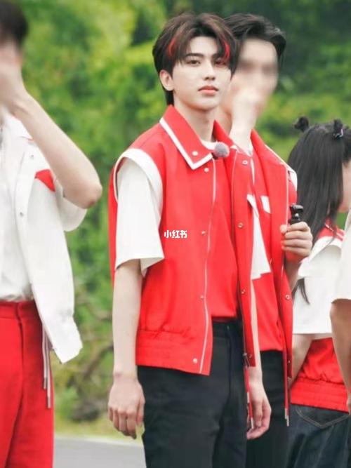 奔跑吧蔡徐坤_蔡徐坤_蔡徐坤心动瞬间_娱乐_明星娱乐