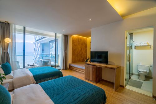 洱海大理白舍客栈精品岸烟海景卧榻双床房