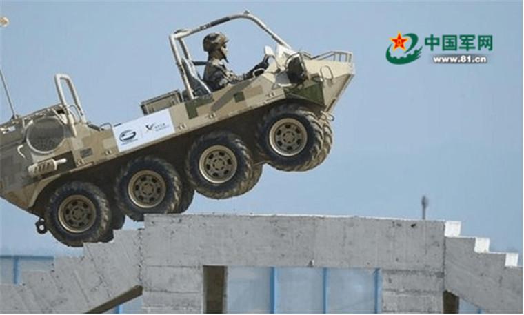 代表作:"山猫"全地形车