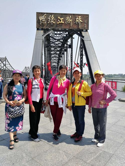 5月18日,今早从大连旅顺口赶到丹东市游览了鸭绿江断桥,进一步了解了