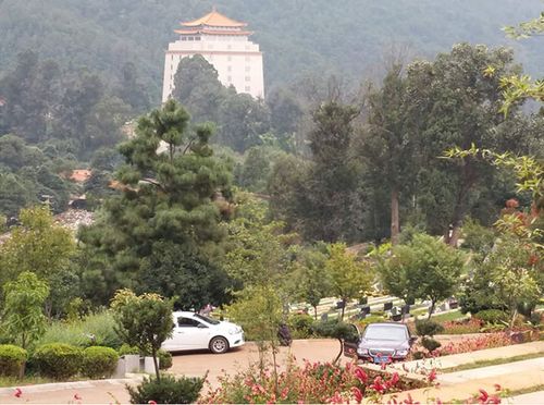 金宝山艺术陵园