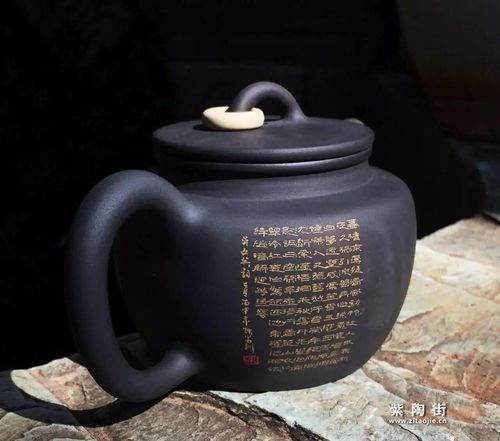 建水陈学:微雕与建水陶结合第一人 - 紫陶街