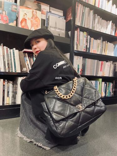 19 bag超大号_二手奢侈品_成都万象城自由行热门攻略_香奈儿怎么样
