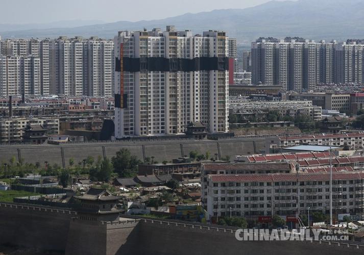 图片流 2016年8月8日,山西大同,当地政府对位于北城墙武定西门外的