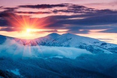 雪山 日出钻石画