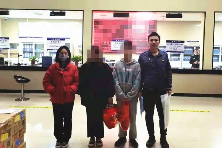 南县公安成功破获"拉车门"盗窃案