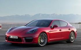 保时捷帕拉梅拉汽车桌面壁纸图片