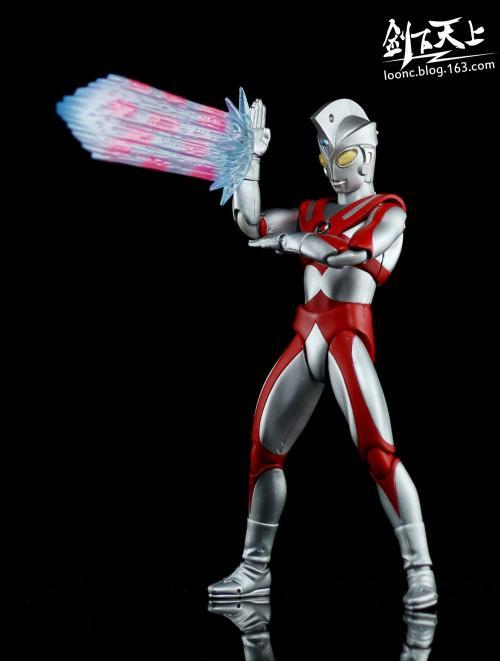 uitraman ace锐视 咸蛋人 奥特曼 8304人怪兽组合系列 超人艾斯 雷小