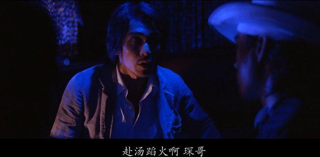 电影《功夫》中,琛哥的故事并不是什么英雄的行为,而是一位西装革履