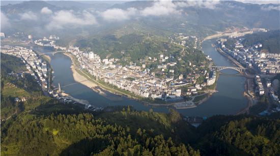 2018年7月20日,无人机拍摄的贵州省从江县县城. (吴德军摄)_14.jpg