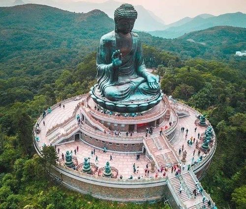 巨大佛像