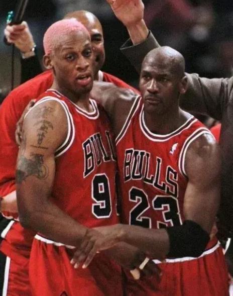 行事乖张无章可循的话题王罗德曼为什么服乔丹