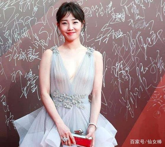 娱乐圈里哪个女明星骨架最大?