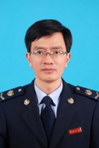 徐向东