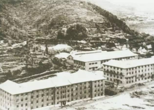 穿越时光来看看贵大老照片 ▼ 图片来源:贵州大学官方微信 图片来源